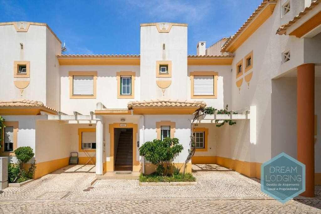 Vila Sul Dream Lodging *